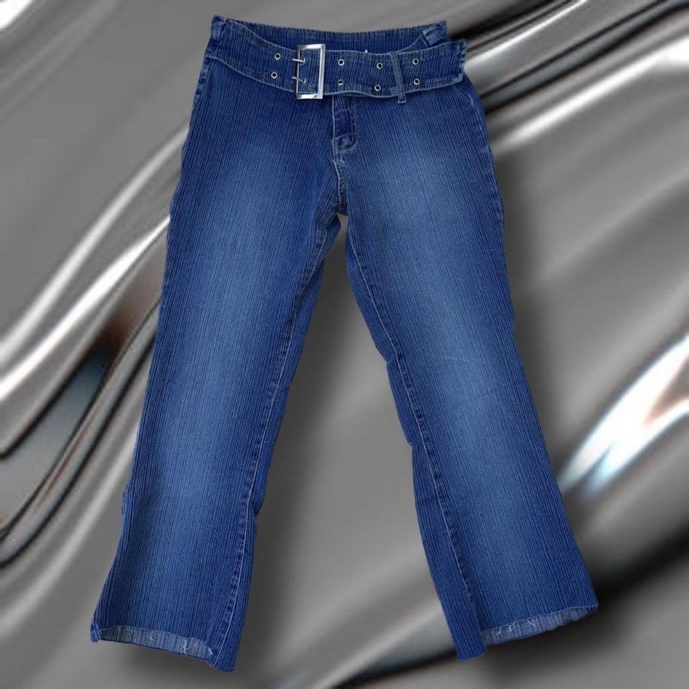 Vintage 2000s low rise belted denim jeans.